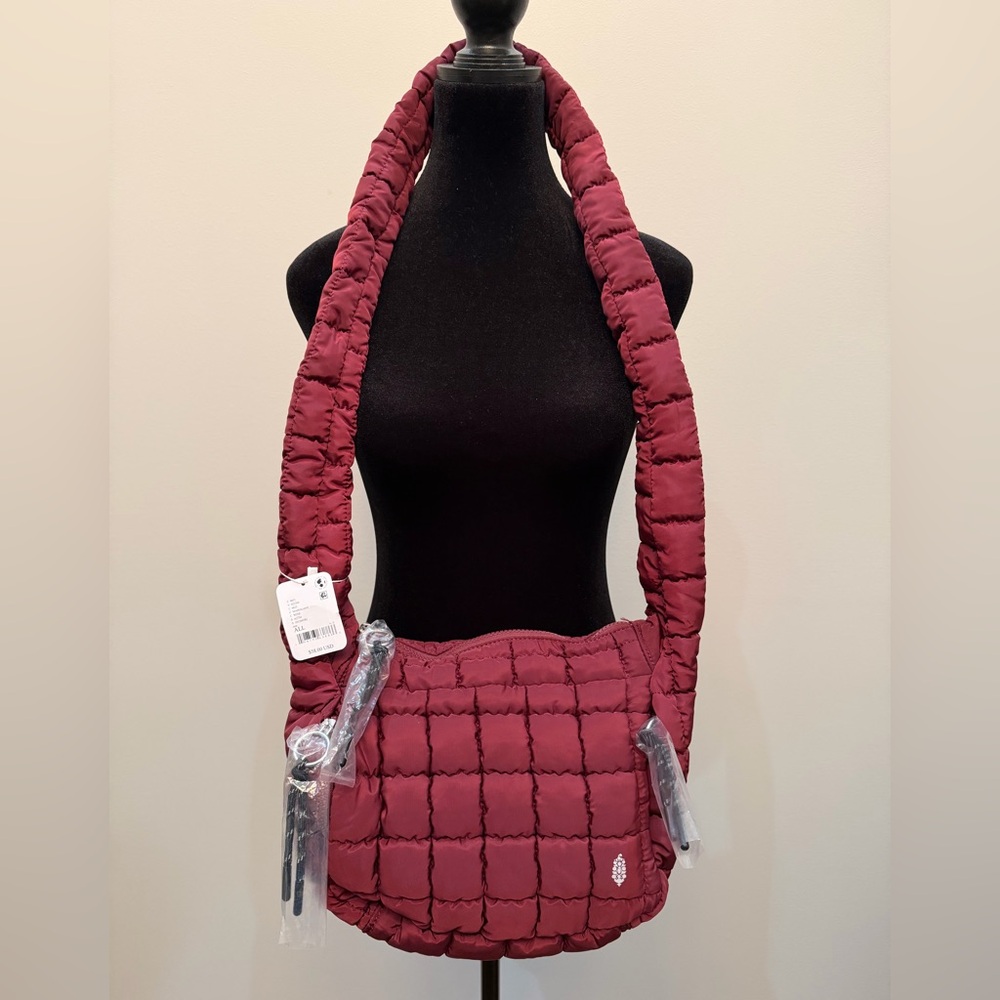 BUNDLE! FP Movement Quilted Baby Carryall Sling Bag & Micro Bag - Picture 2 of 10
